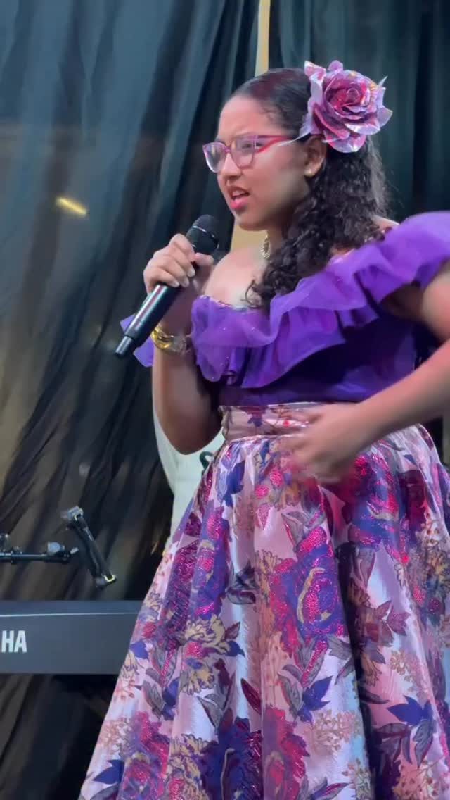 Instagram post from comfacoroficial. This post is in position 1.