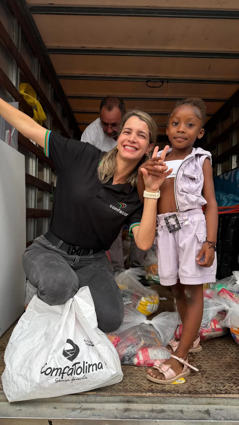 Instagram post from comfacoroficial. This post is in position 1.