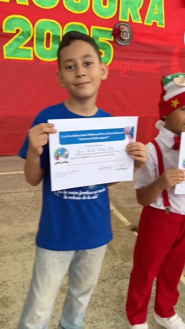 Instagram post from comfacoroficial. This post is in position 3.